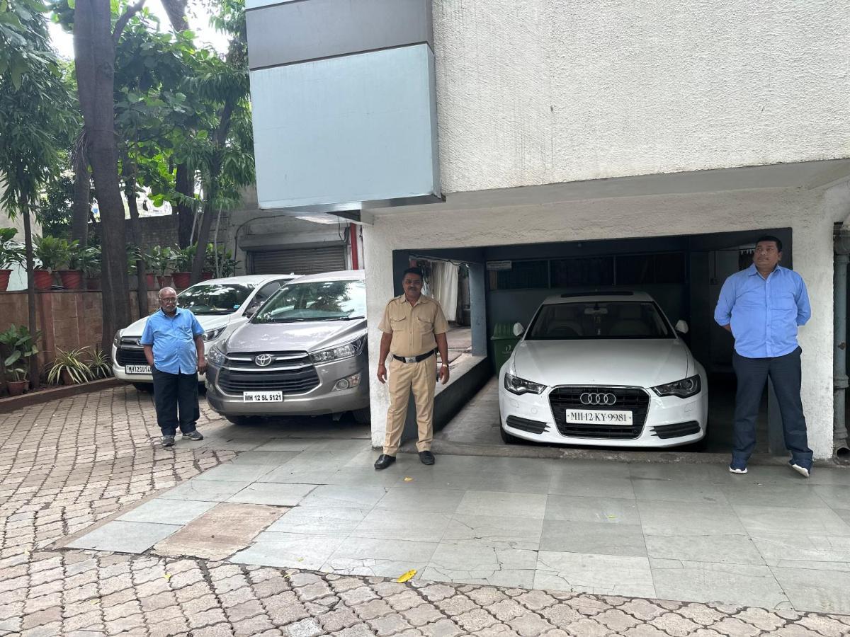 Hotel Ashirwad Pune Eksteriør billede