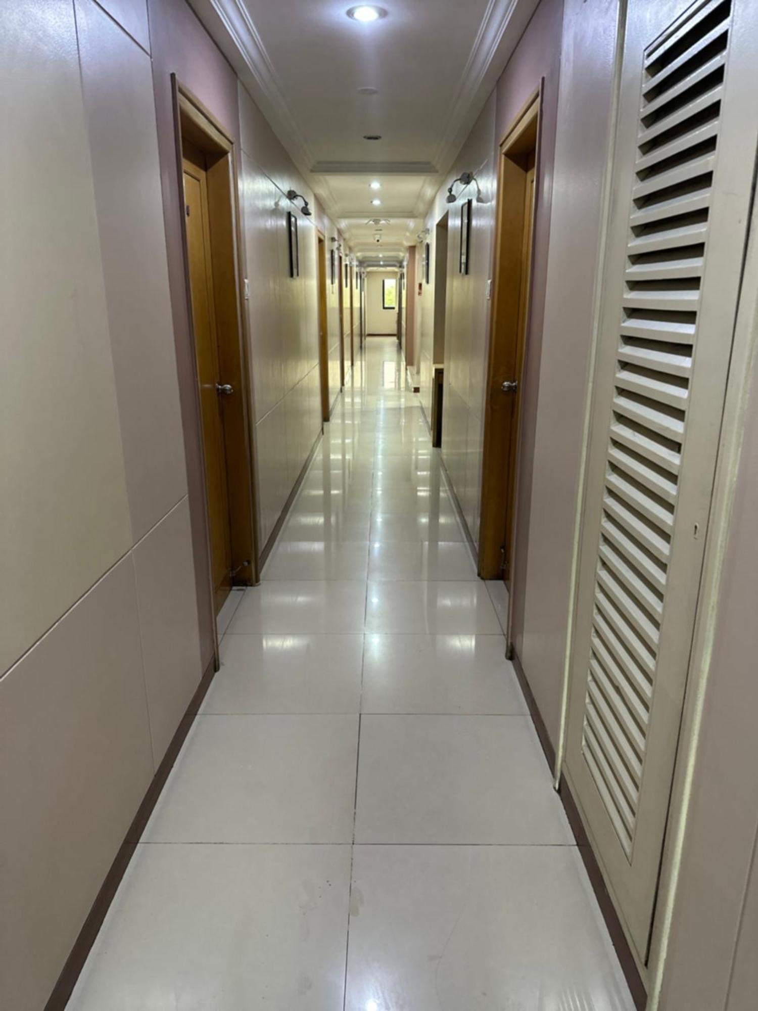 Hotel Ashirwad Pune Eksteriør billede