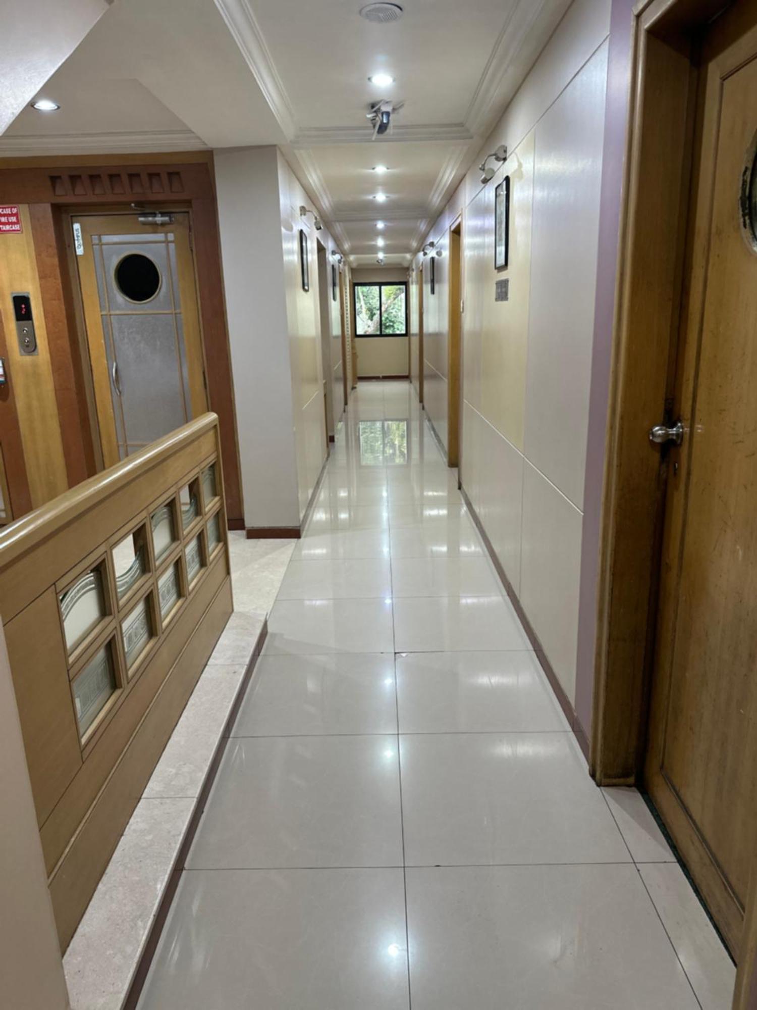 Hotel Ashirwad Pune Eksteriør billede