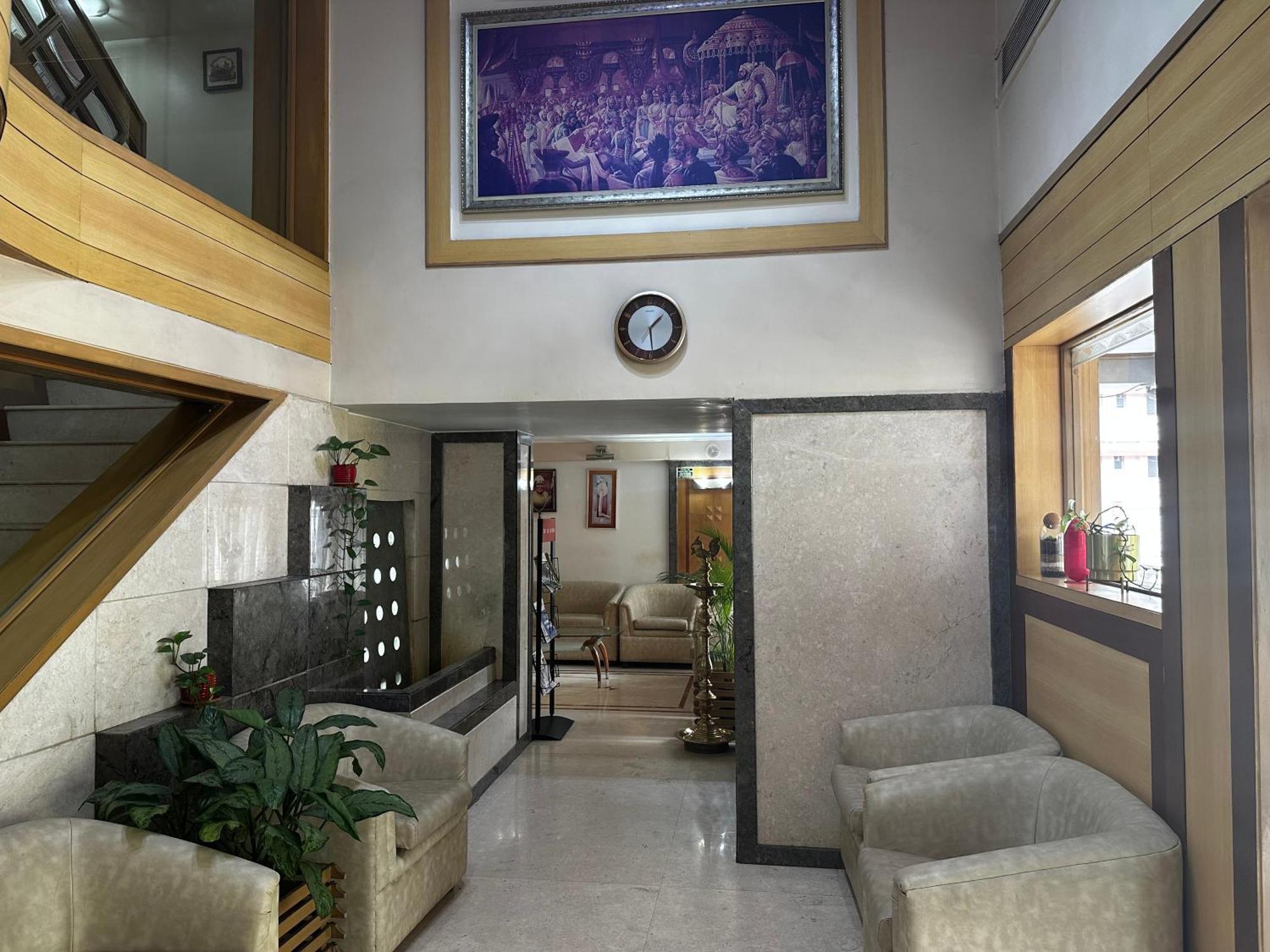 Hotel Ashirwad Pune Eksteriør billede