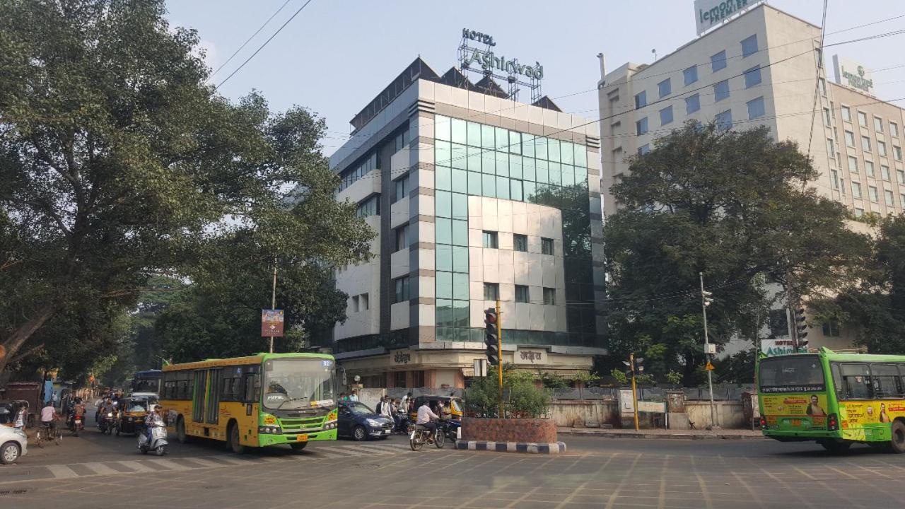 Hotel Ashirwad Pune Eksteriør billede